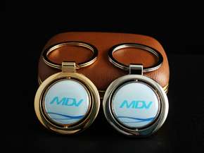 Брелок MDV с объемной наклейкой